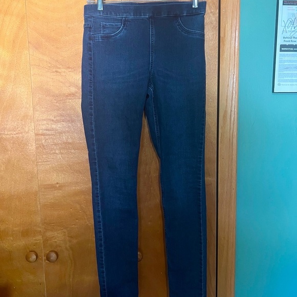 H&M Straight Leg jeggings with functional back pockets - Picture 1 of 4